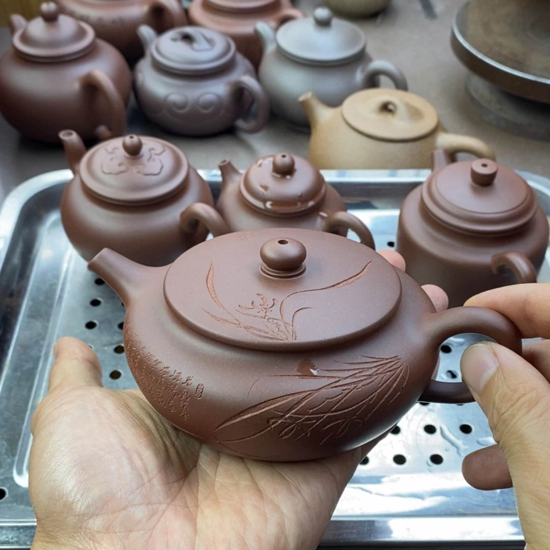 茶壶紫砂扁晨容量230毫升左右