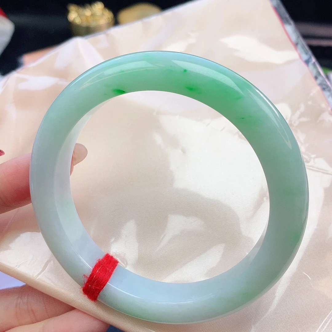 翡翠手镯未镶嵌62圈口881943