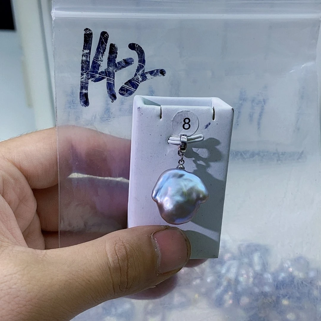 淡水珍珠合金颈饰