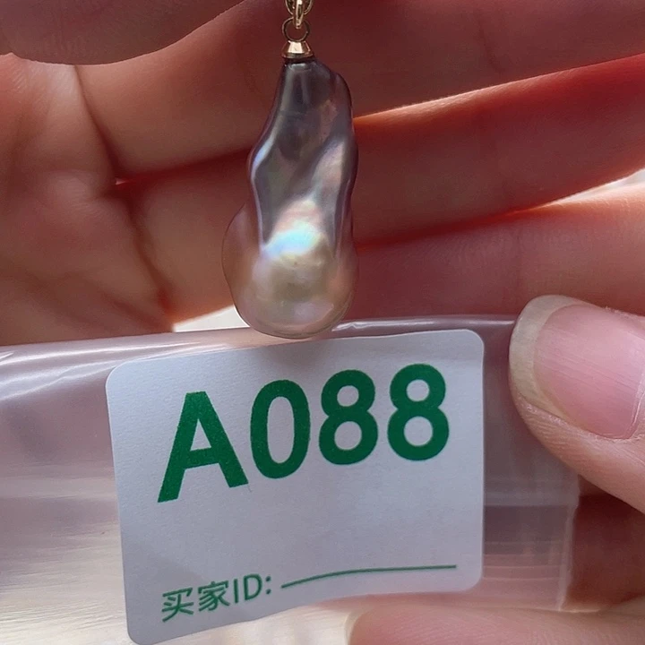 未镶嵌天然珍珠。  漏 漏 漏淡水珍珠