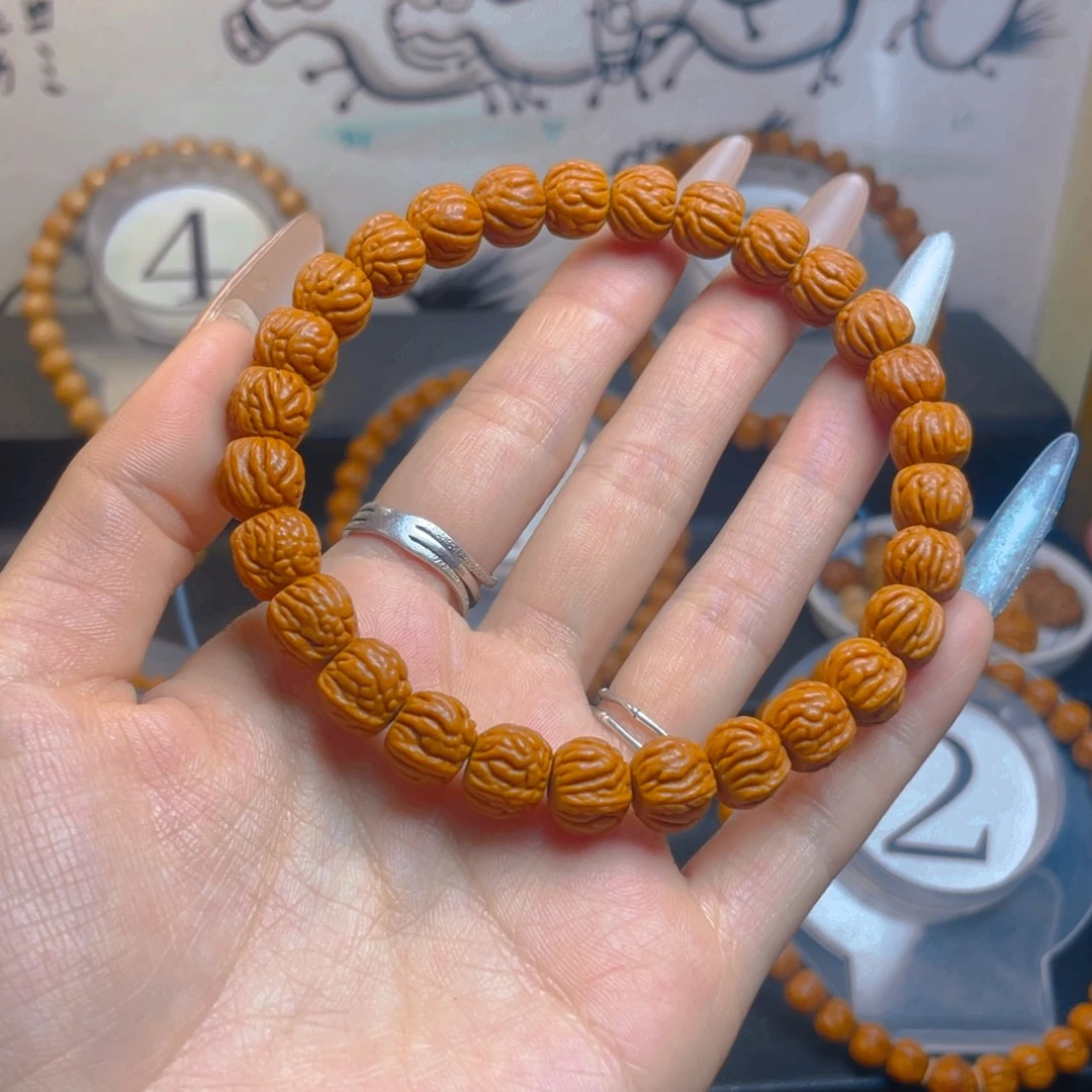 吊坠桃核1.0000000000000