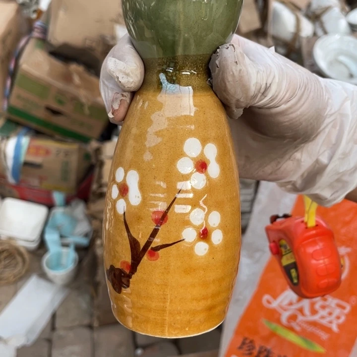 盘子碗壶都有便宜