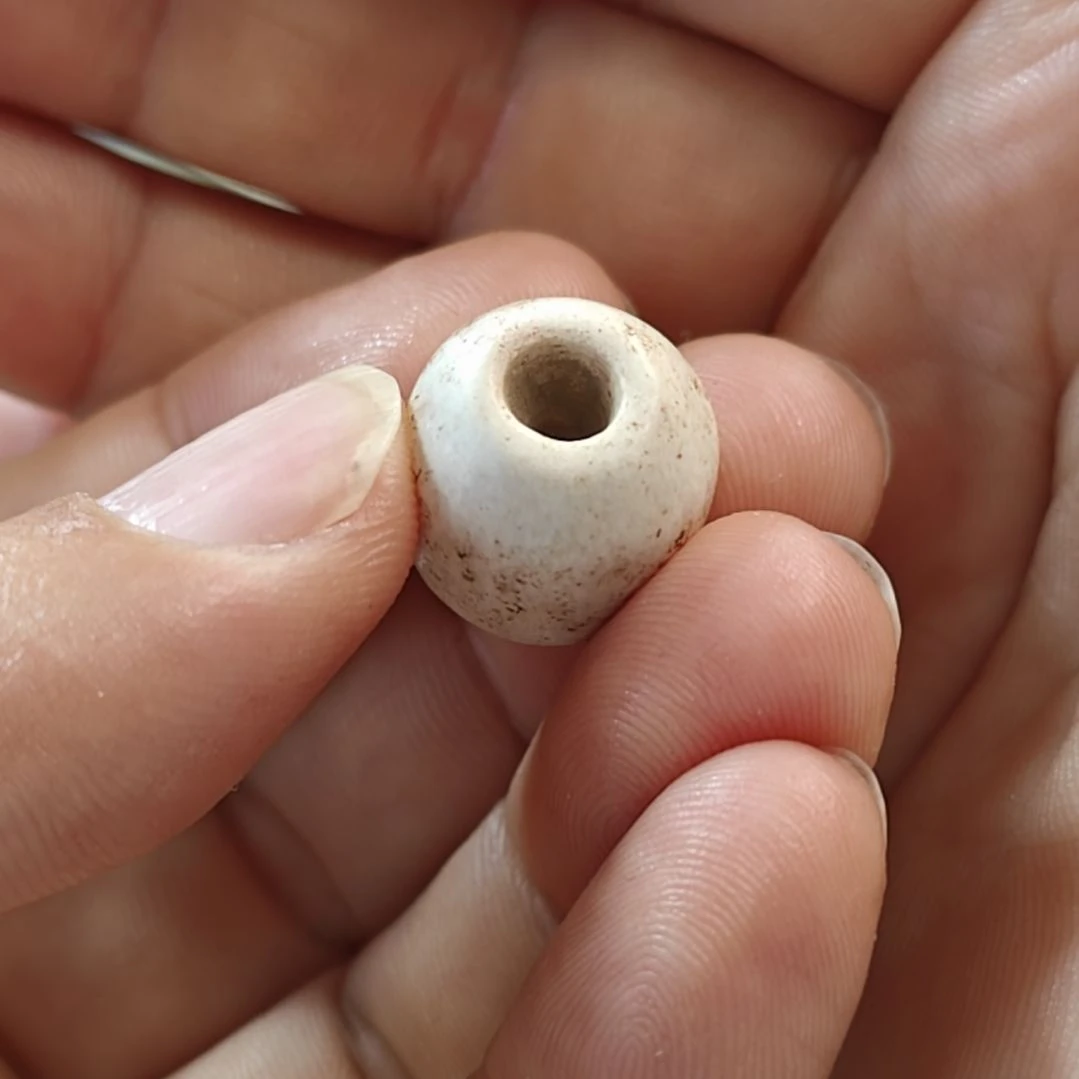 和田玉挂件未镶嵌冰**月