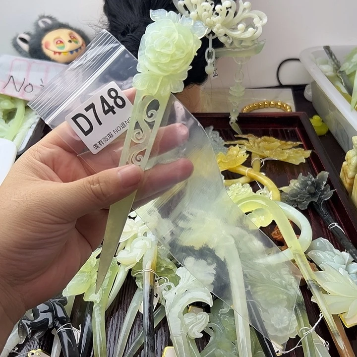 合金蛇纹石玉发饰齡*