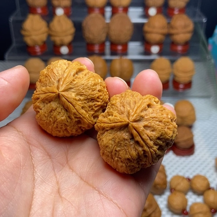 文玩核桃把件高山流水三棱28