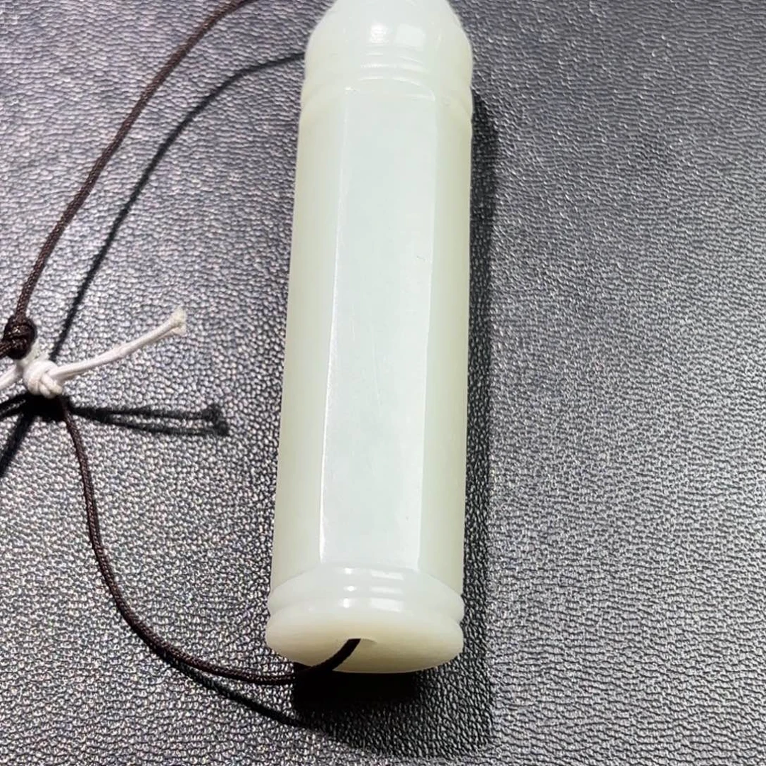 拥***️和田玉未镶嵌挂件