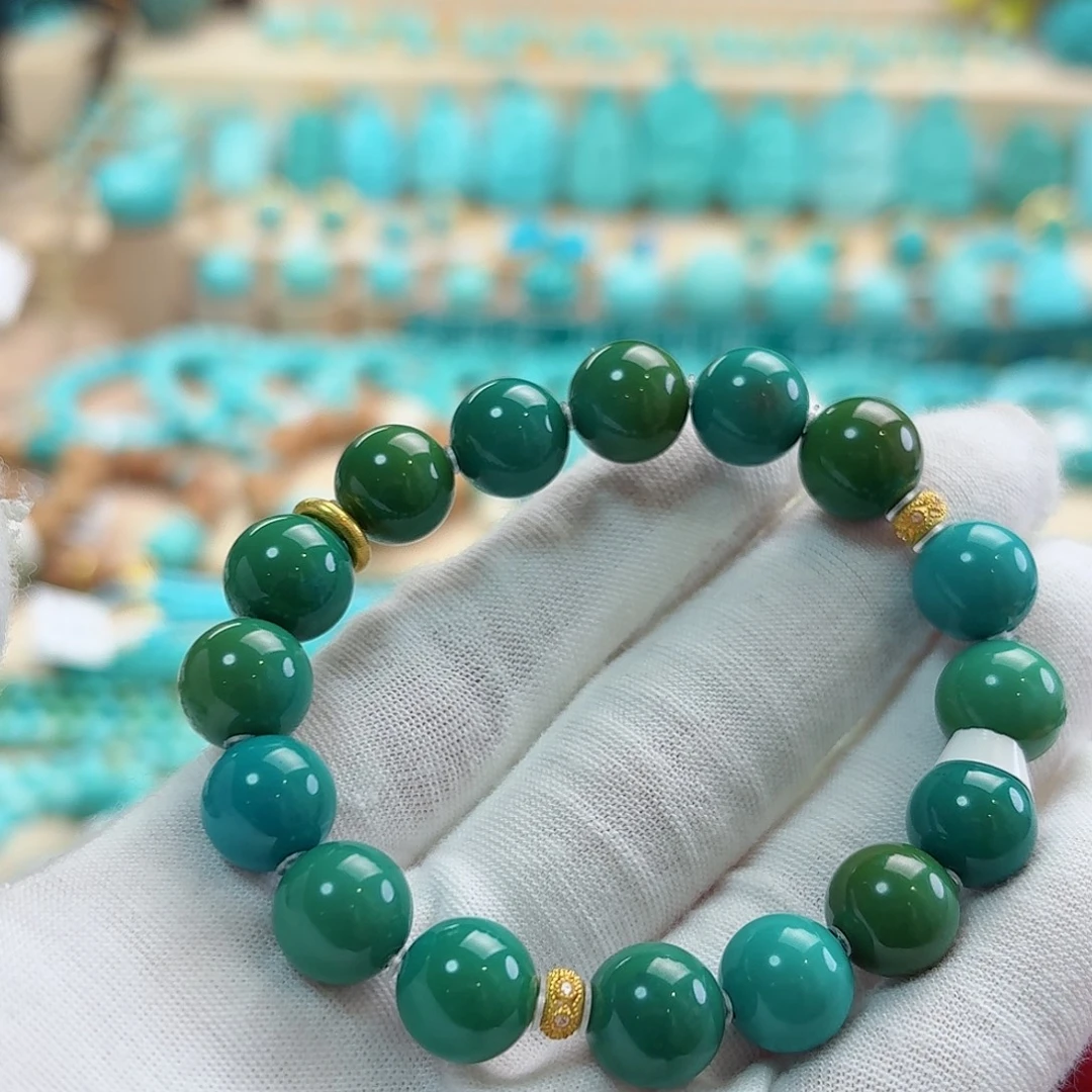 绿松石18K金镶嵌珠宝奇石10.4