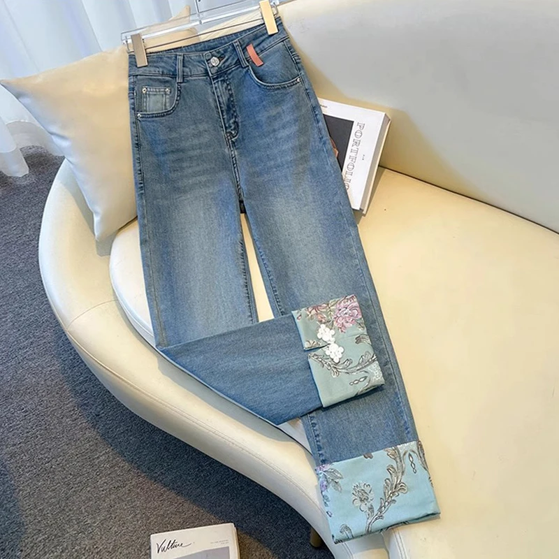 拉夏贝尔新中式轻国风烟管牛仔裤女2025春秋爆款九分刺绣花直筒裤