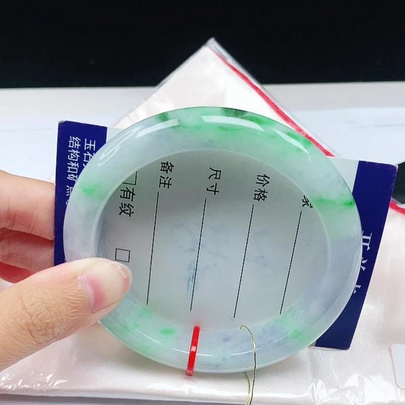 【闪购商品】翡翠手镯未镶嵌60.5圈