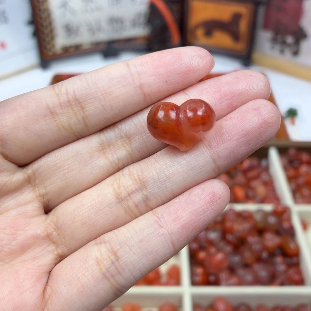 南红玛瑙未镶嵌配饰南红屁桃