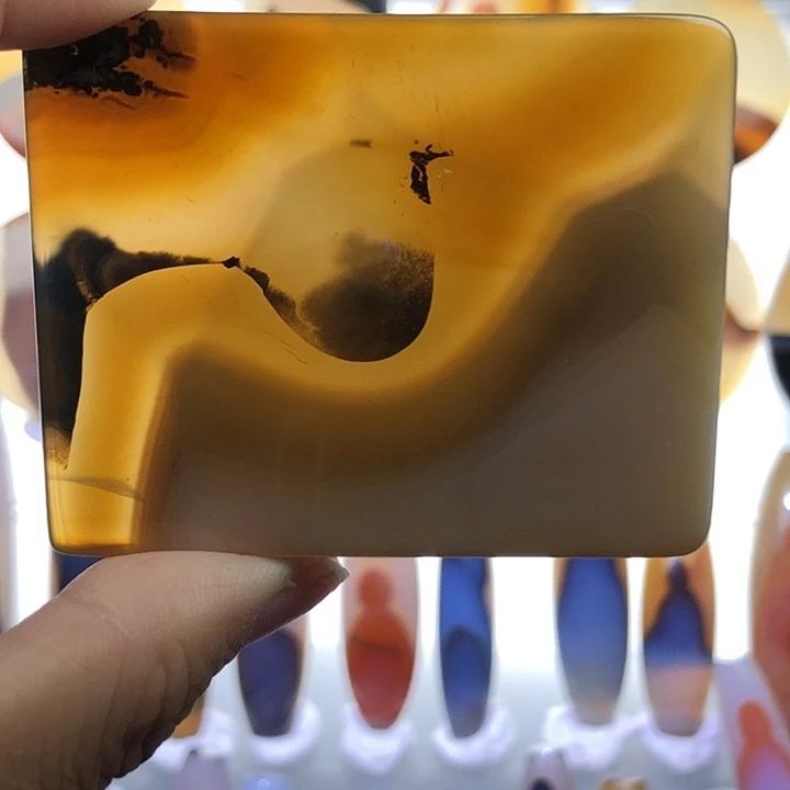 玛瑙/玉髓未镶嵌珠宝半成品84