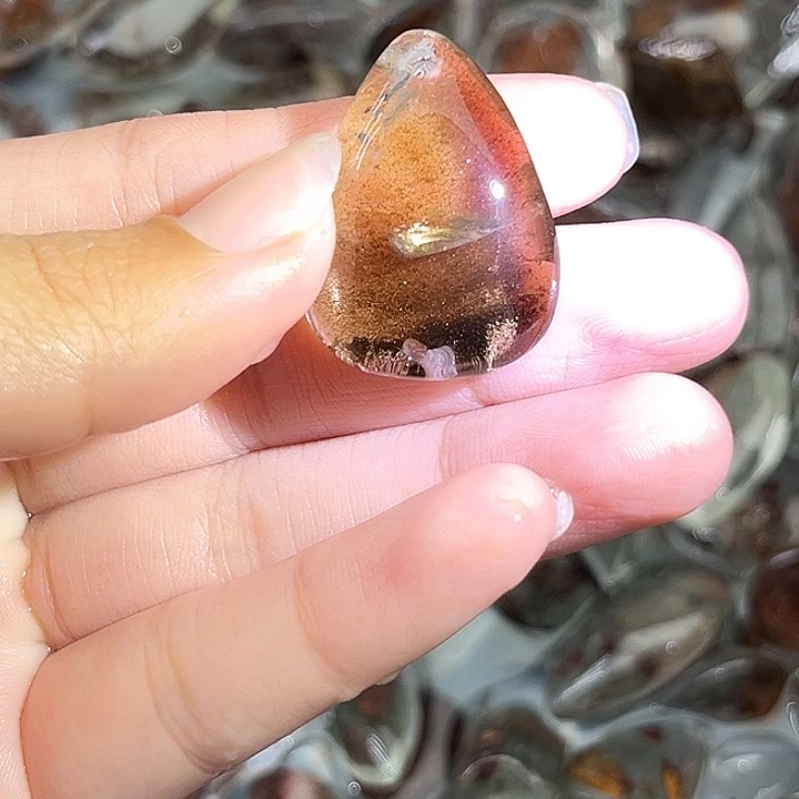 未镶嵌吊坠(赠链)水晶