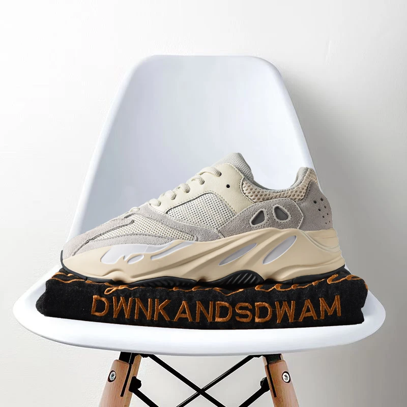 莆田正品椰子鞋700黑武士运动鞋男女2025新款高品质冬季爆款休闲