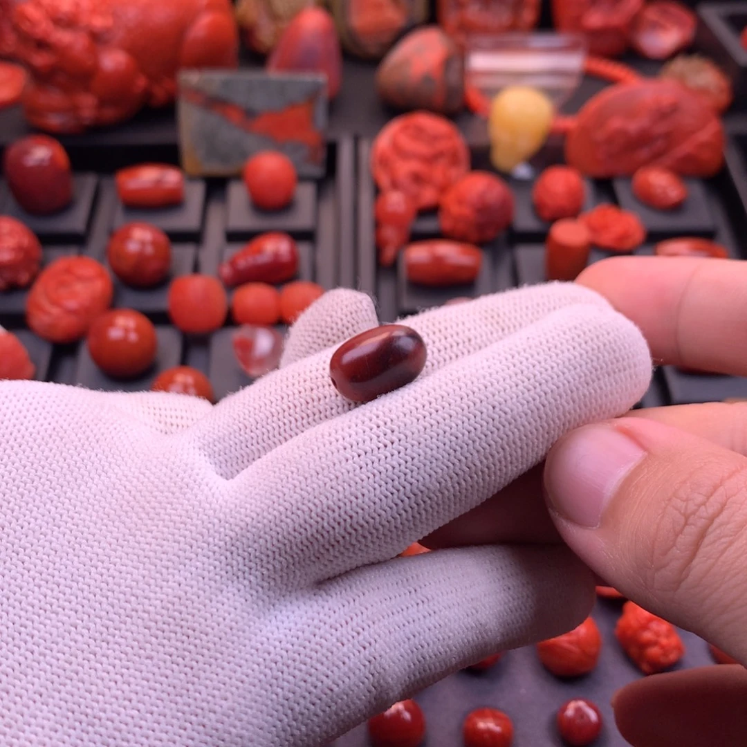 南红玛瑙未镶嵌【传仁】川料原矿鸡血包浆枣珠10.6*15.3