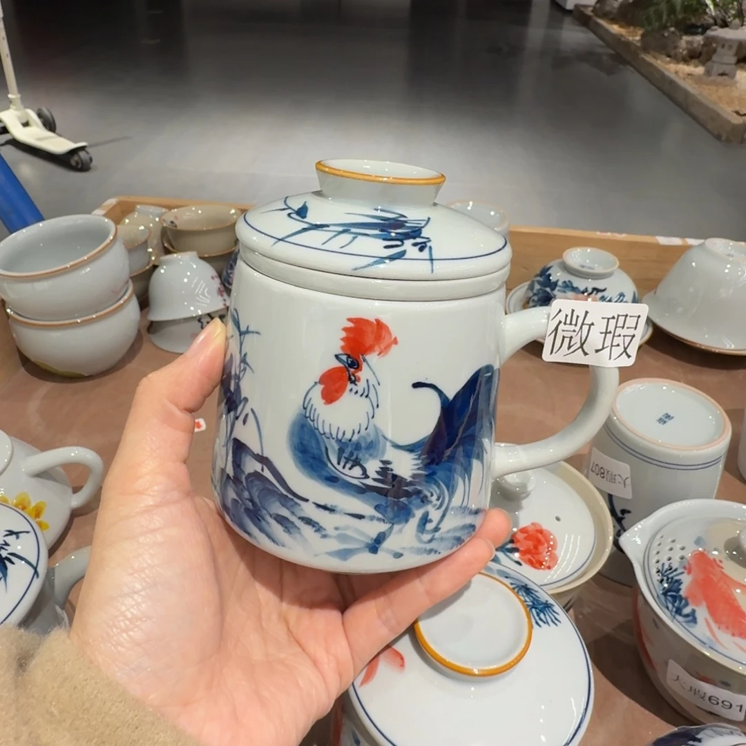 釉下手绘茶具微瑕