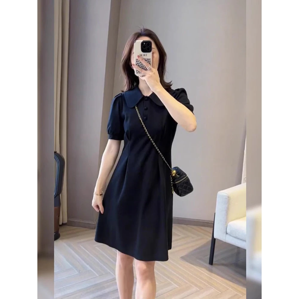 大码遮肚子气质连衣裙夏季新款胖妹妹收腰显瘦泡泡袖Polo小黑裙子