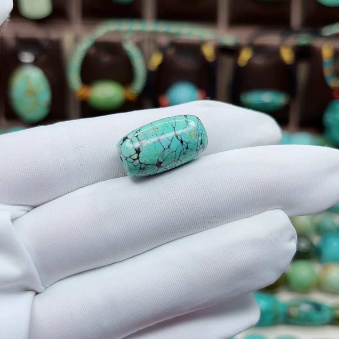 绿松石未镶嵌纯天然原矿绿松石