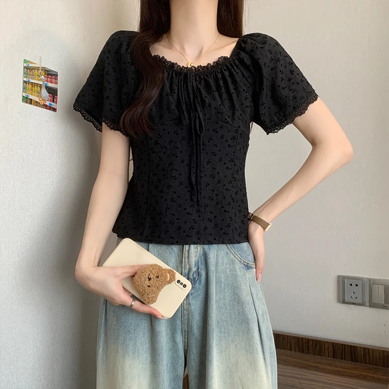 纯欲风提花夏季新款蕾丝花边方领女系带法式独特修身上衣-YY16319