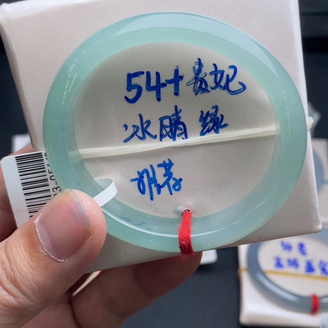 翡翠未镶嵌手镯翡翠手镯28