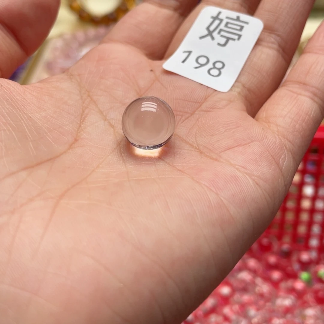 未镶嵌手链水晶小****?水晶