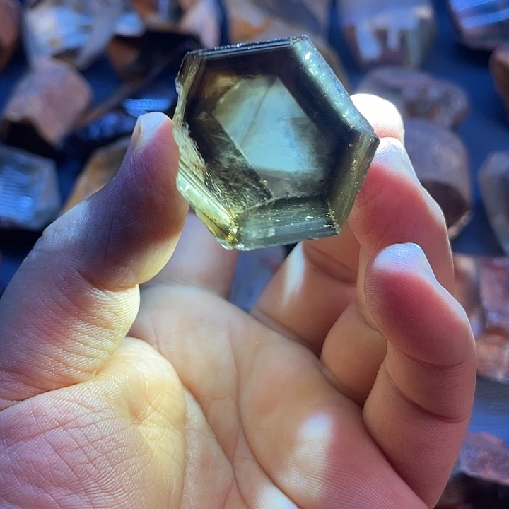 珠宝半成品水晶未镶嵌