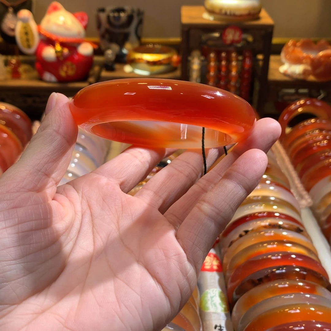 水***心手镯玛瑙/玉髓未镶嵌
