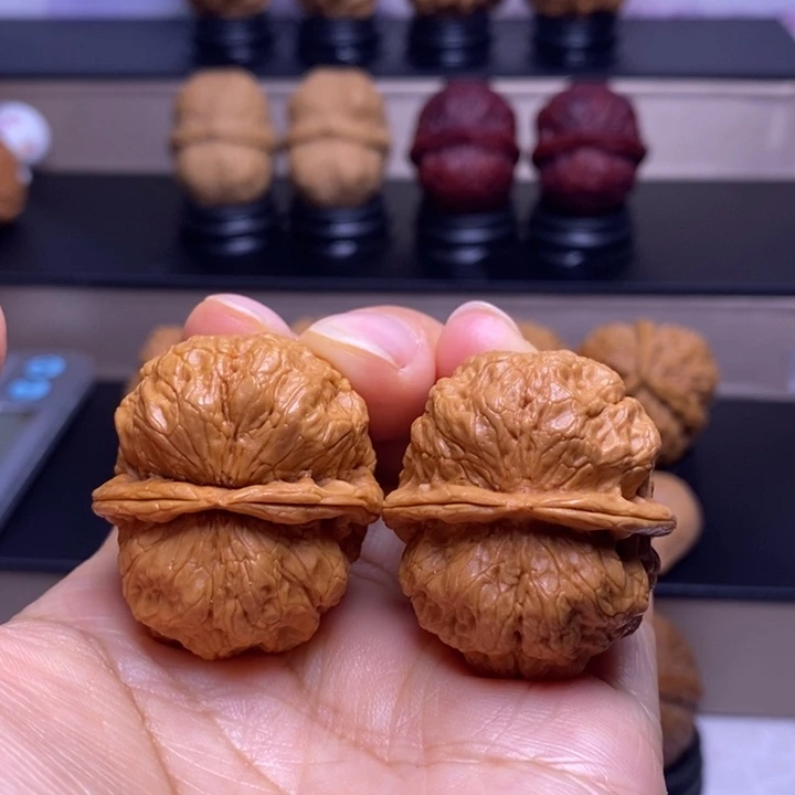 文玩核桃把件龙鳞舍利疙瘩包41