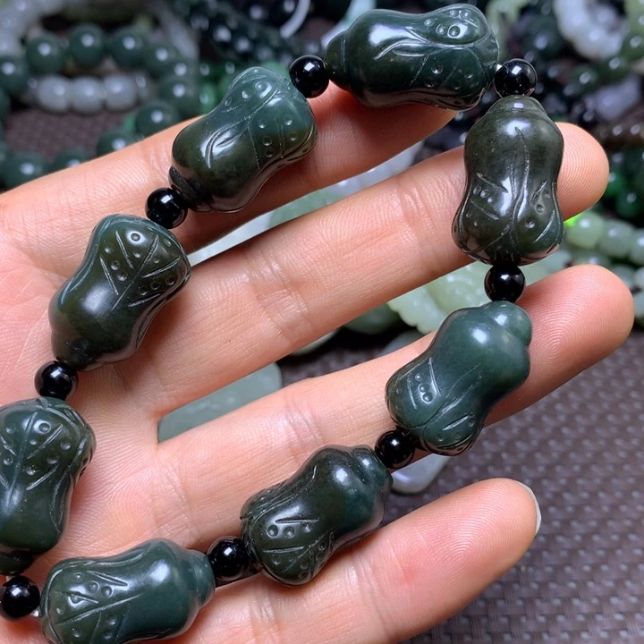 未镶嵌手串和田玉