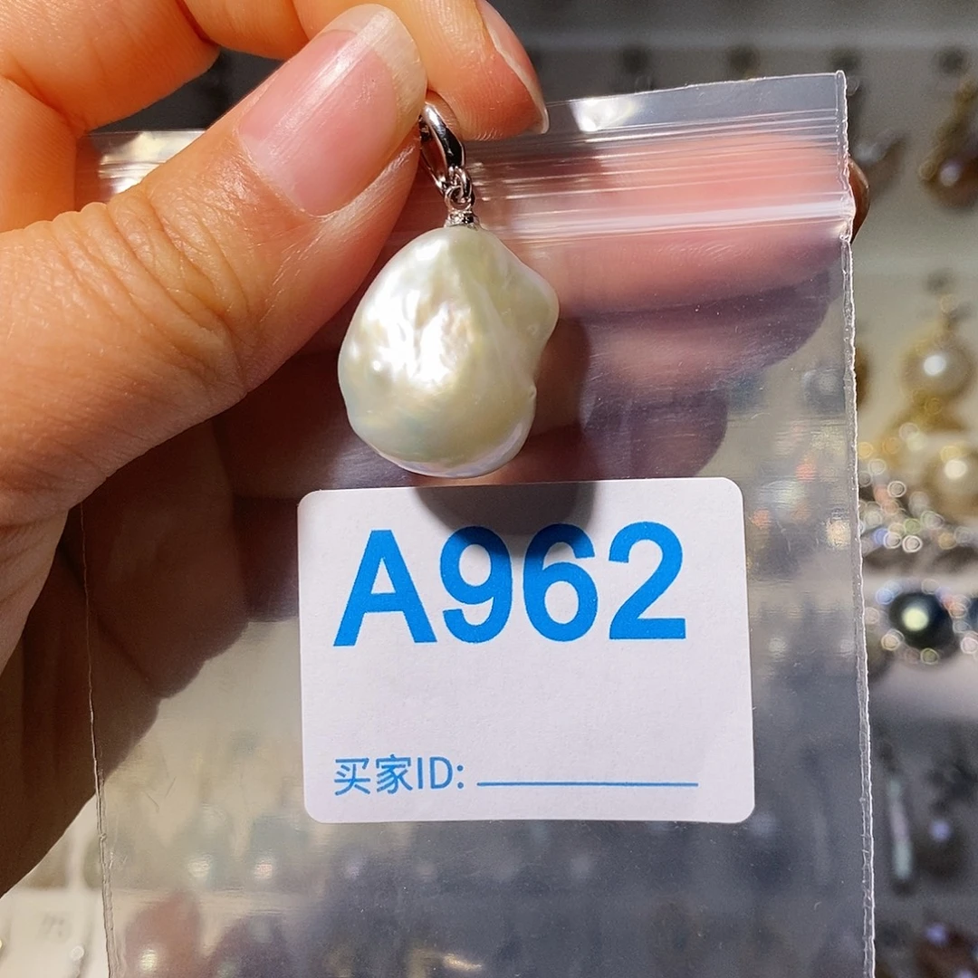 未镶嵌淡水珍珠颈饰