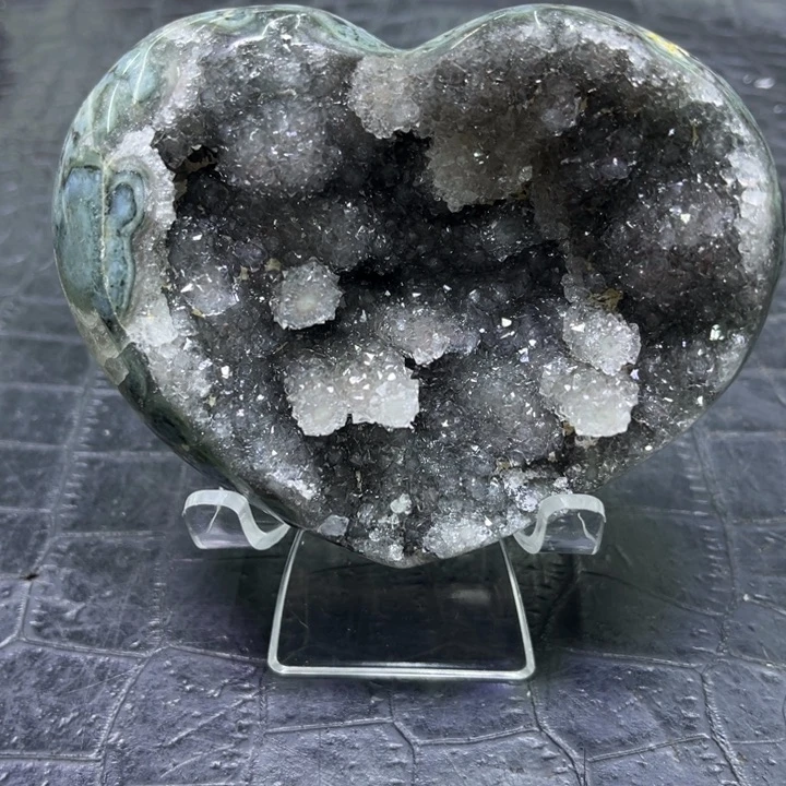 未镶嵌珠宝半成品水晶