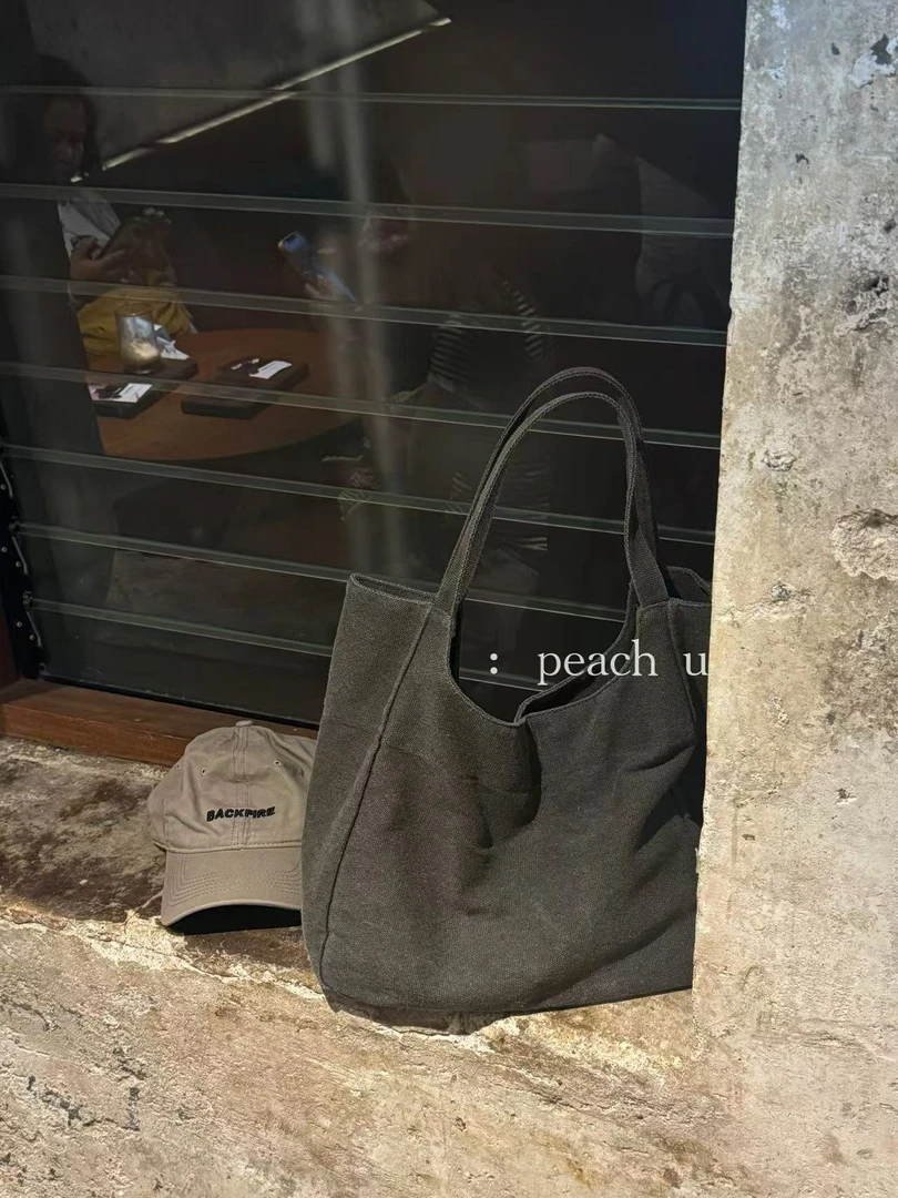 Peach自制 小众ins休闲慵懒风帆布包包大容量单肩腋下包 837