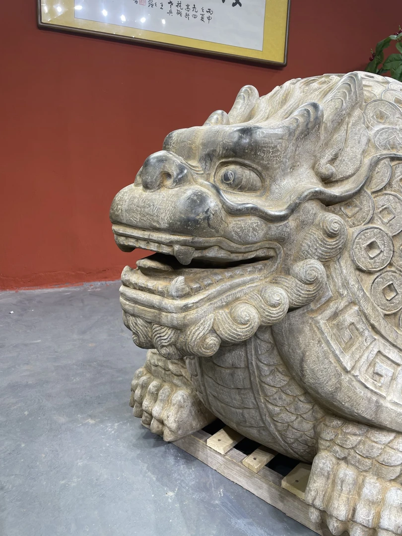 青石龙龟，包邮，石头属于天然石材，石线是正常现象