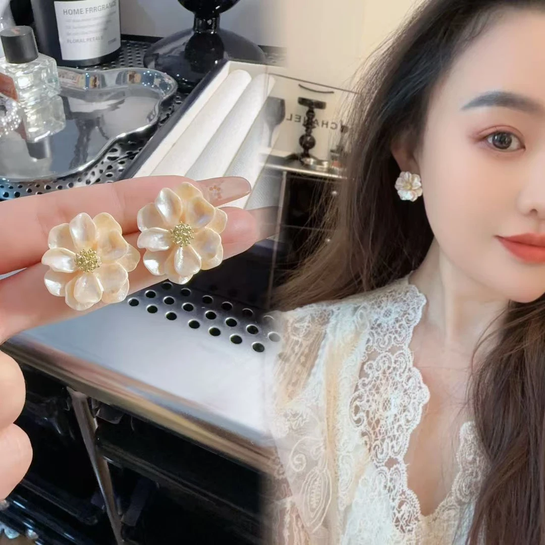 铜合金耳饰 韩系轻奢超仙香气山茶花设计法式浪漫优雅耳饰 S106