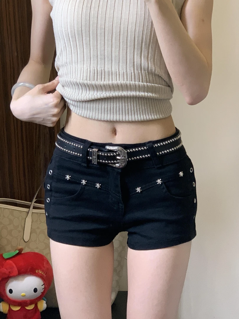 美式辣妹暗黑y2k包臀牛仔超短裤女春夏铆钉设计感低腰显瘦热裤子
