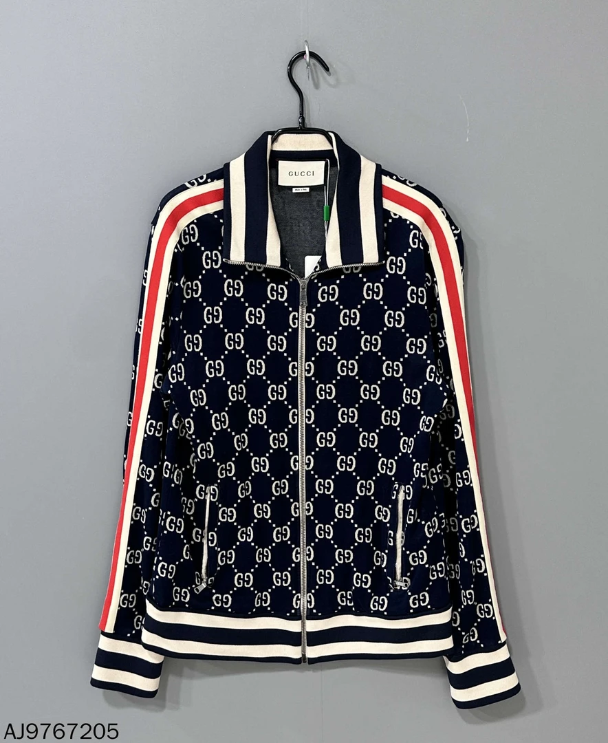 99新 GUCCI/古驰 老花满印爆款校服外套/99新/L码/67205