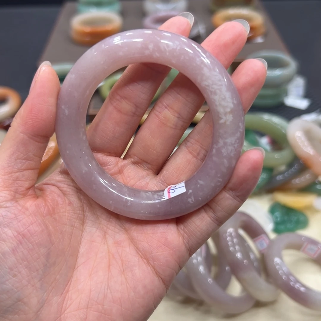 石英质玉手镯未镶嵌咕*