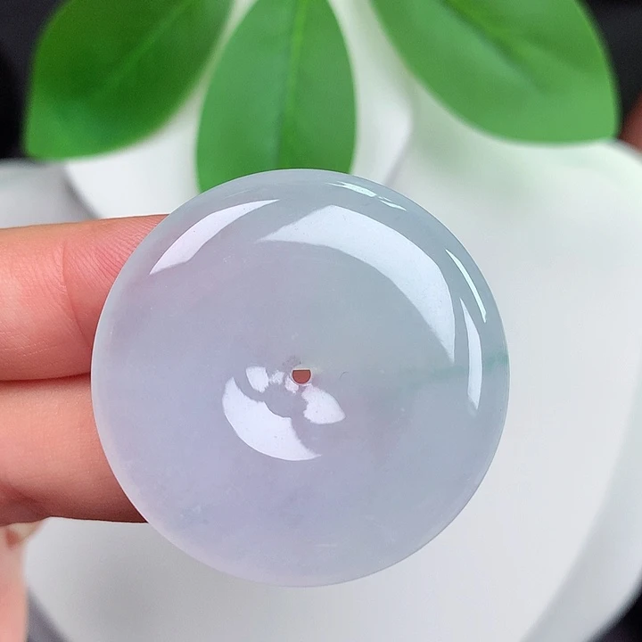 颈饰未镶嵌翡翠平安扣 35.7x5.5mm