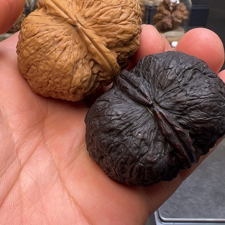 文玩核桃把件秦权45mm