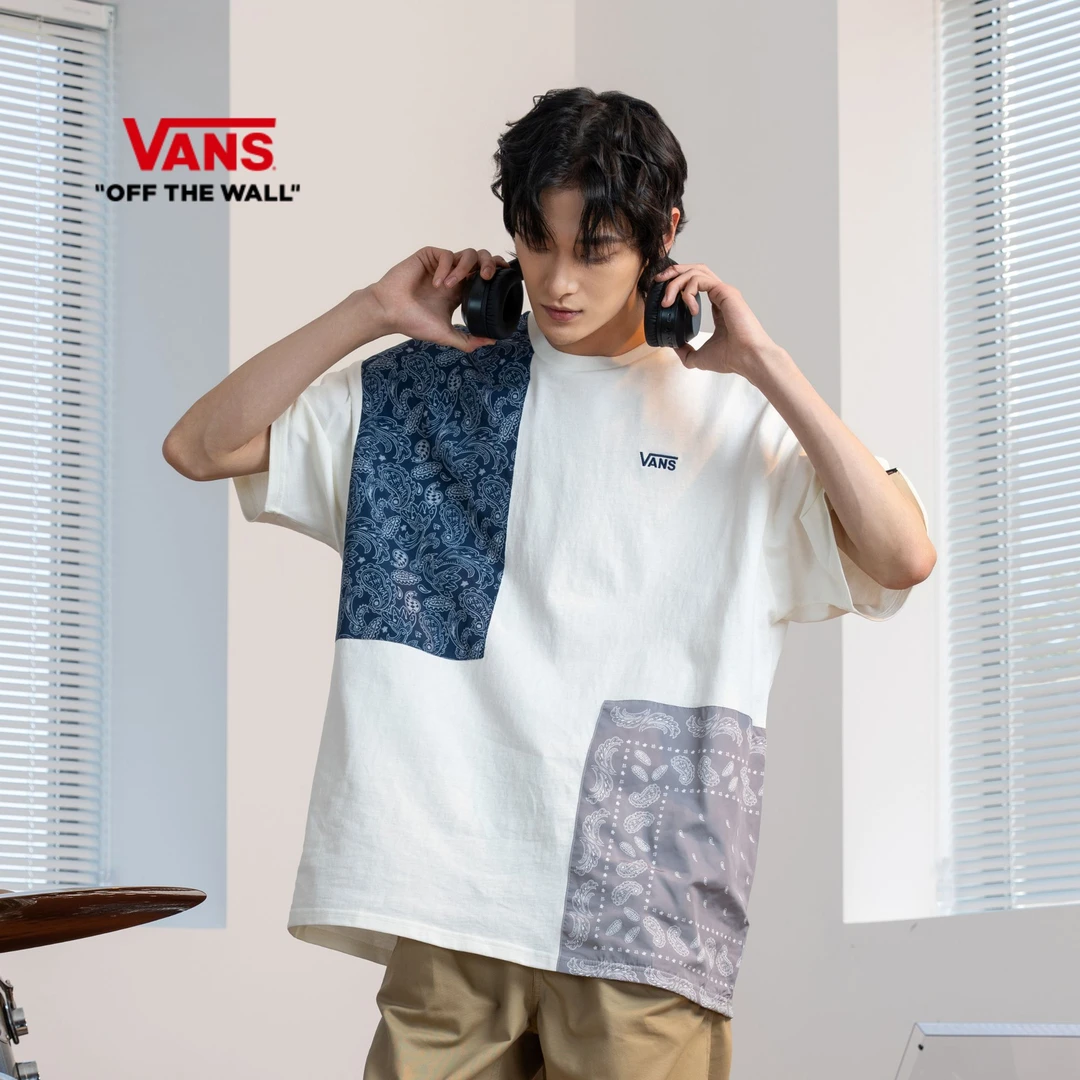 Vans范斯男女情侣短袖T恤拼布腰果花时尚潮流上装FRHFS8