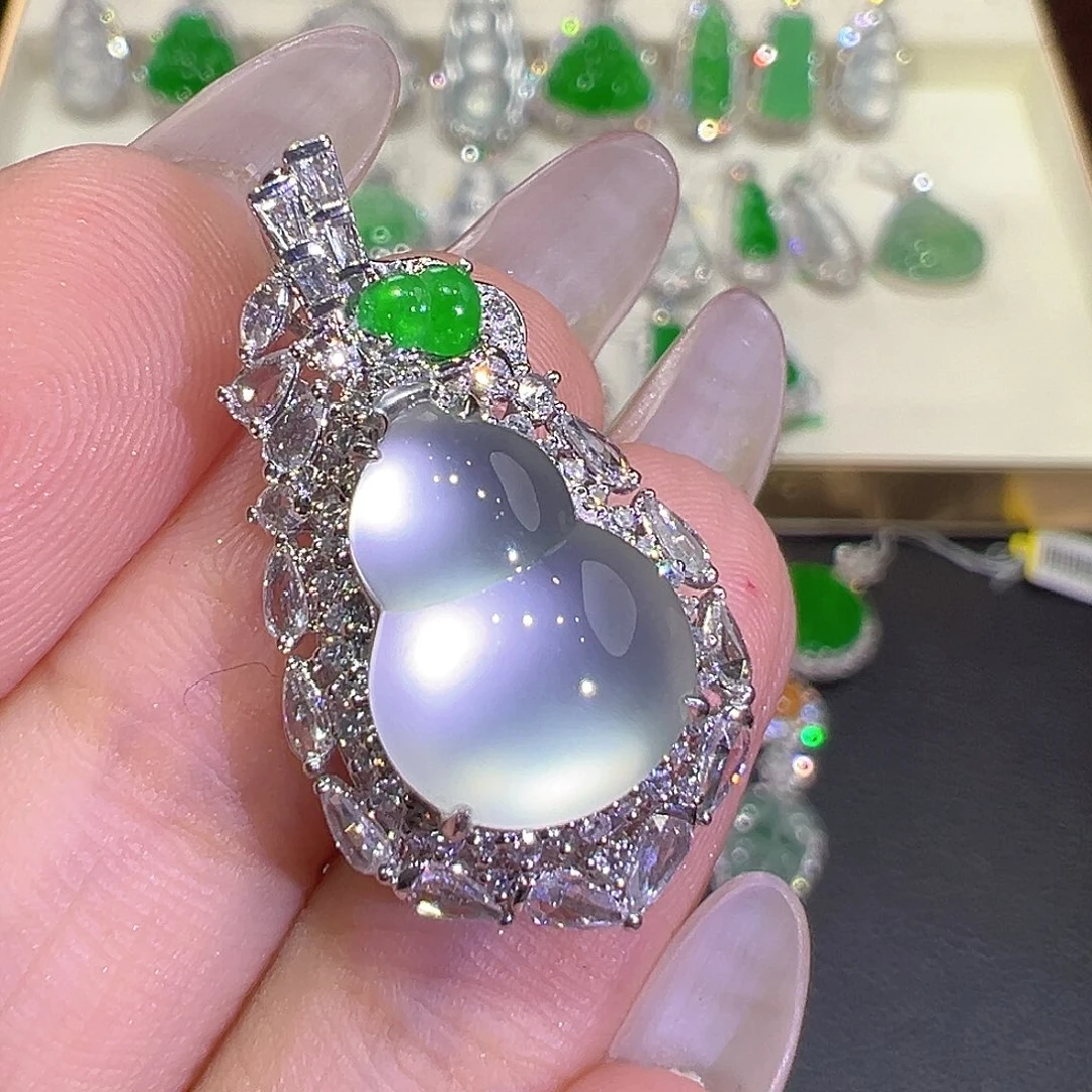 翡翠18K金镶嵌吊坠(不含链)翡翠