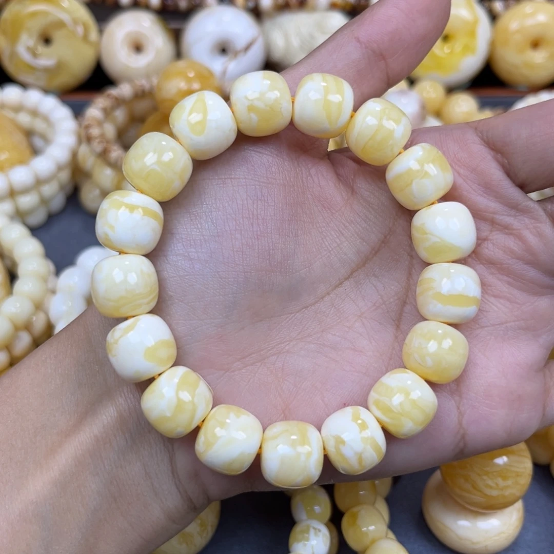 琥珀未镶嵌手串……