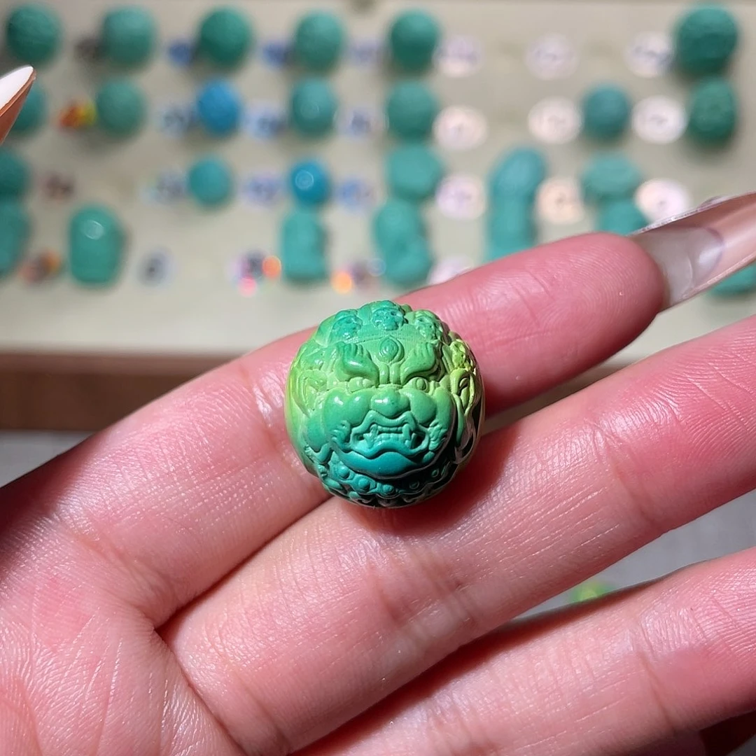 湖北原生态配饰卡18微微瑕