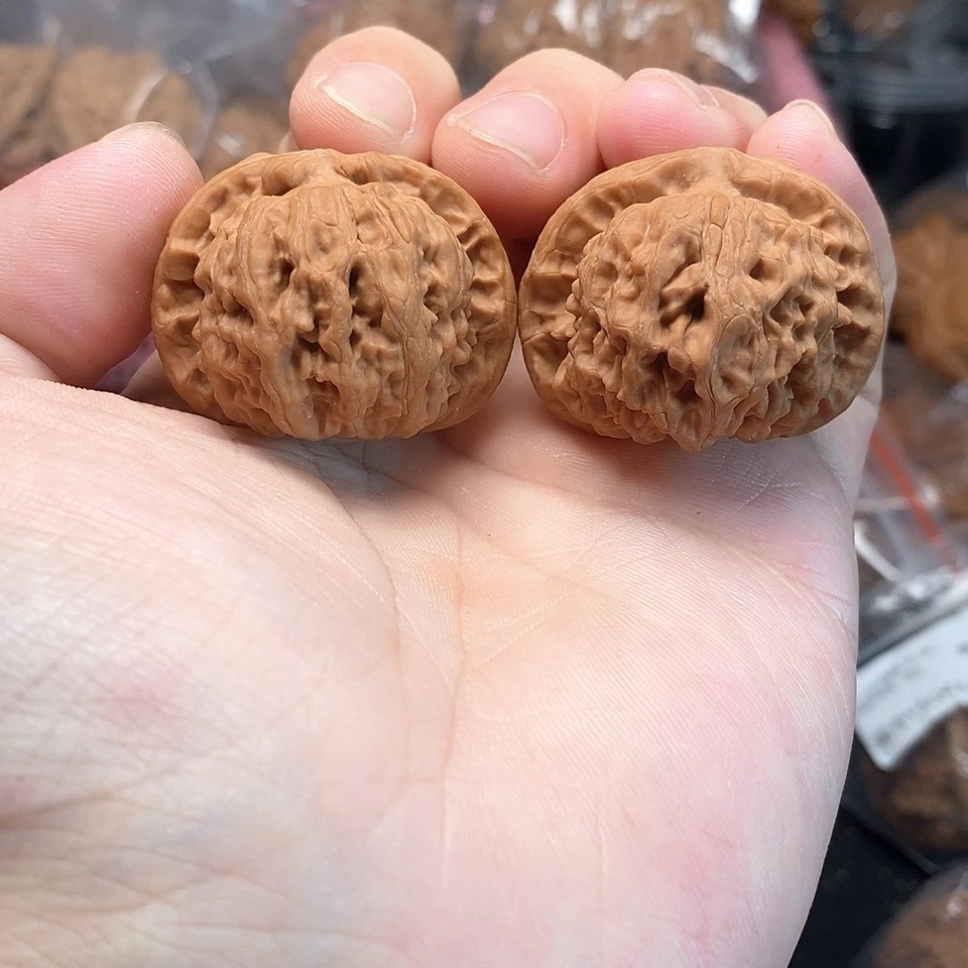 1文玩核桃京东第一矮37-268