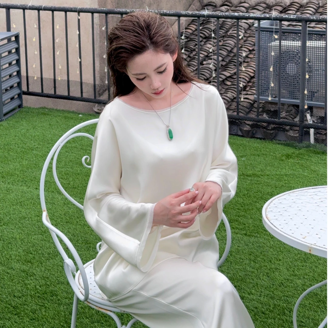 “奢侈的代名词”如水丝滑 贵妇双面缎桑蚕丝系列高定成衣FX0544