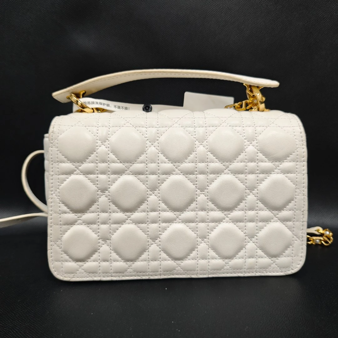 SMVP 高定奢品 潮流打造真皮女士气质百搭包 10545 白色蒂中号