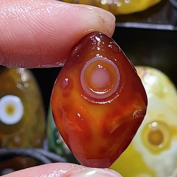 玛瑙/玉髓未镶嵌珠宝奇石