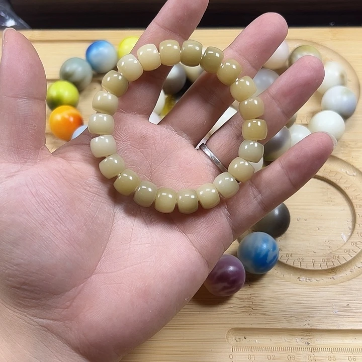刘***啊吊坠菩提根/象牙果