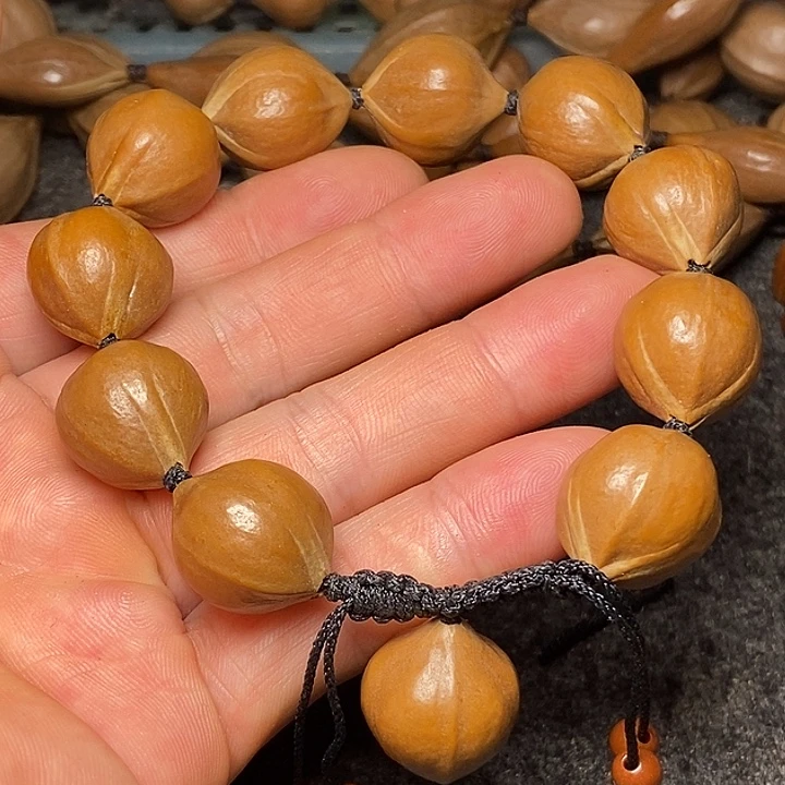 橄榄核吊坠1.8水晶核28号