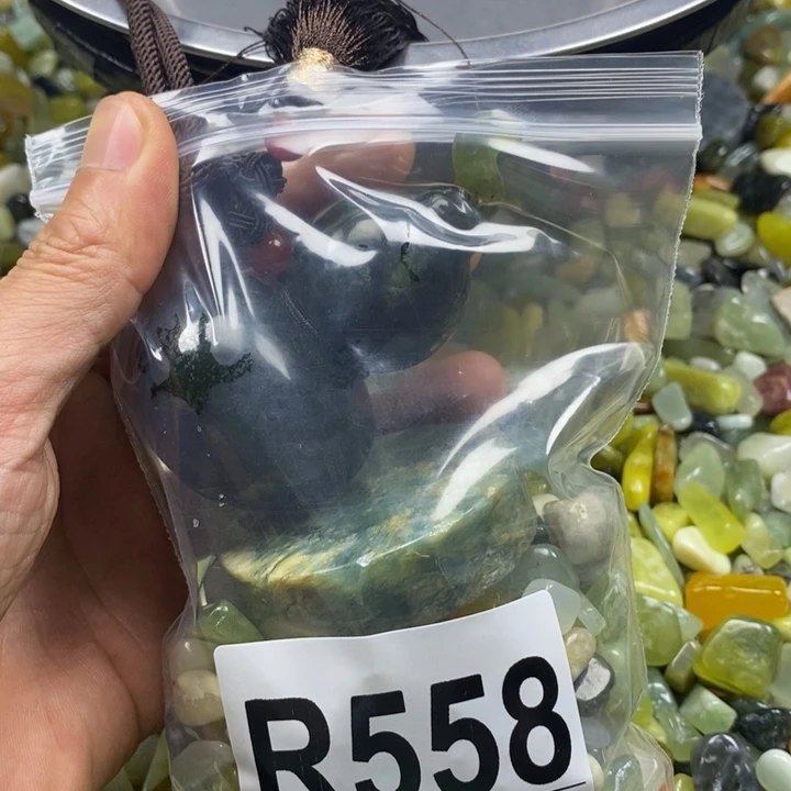 蛇纹石玉未镶嵌鱼缸石