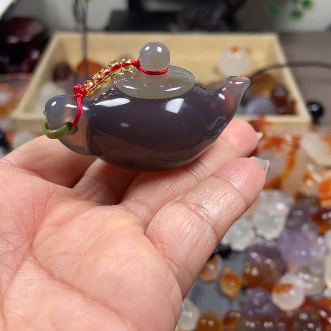 玛瑙/玉髓颈饰未镶嵌